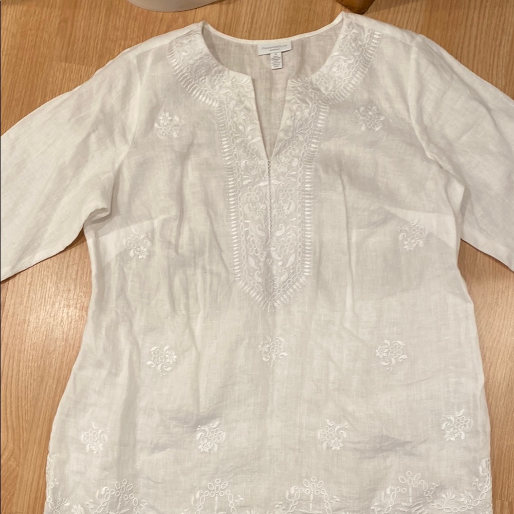 New women’s White Linen Embroidered Tunic Top 1 X